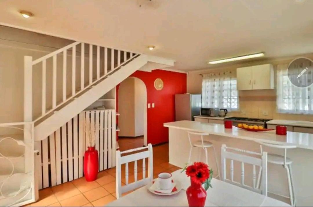 The Link Guest Lodge Kempton Park Bagian luar foto